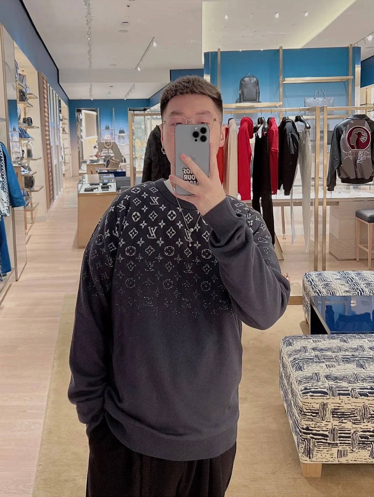 Louis Vuitton/Louis Vuitton gradient old flower jacquard crew neck sweater